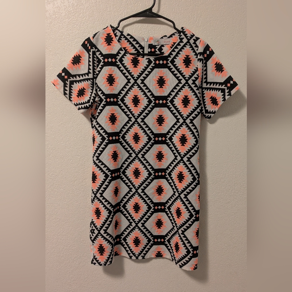 Cameo Rose Geometric Patterned Dress in Black, White, and Pink